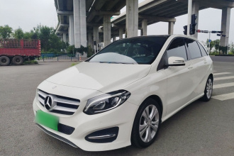 奔驰B级 2015款 B 200 时尚型