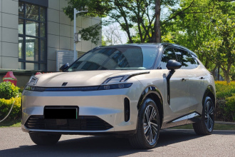 领克08 EM-P 2025款 120km 长续航Halo