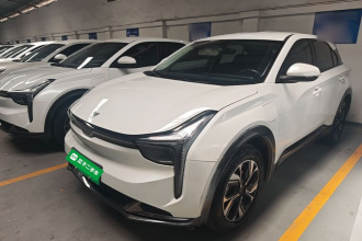 哪吒汽车 2023款 哪吒U-Ⅱ 400 U秀版 三元锂