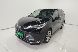 丰田 赛那SIENNA 2023款 2.5L混动 至尊版