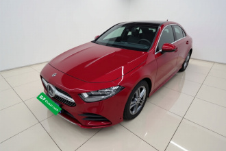 奔驰A级 2020款 改款二 A 180 L 运动轿车