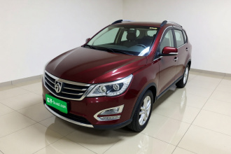宝骏560 2015款 1.8L 手动精英型