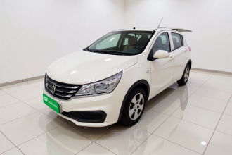 宝骏310 2016款 1.2L 手动舒适型