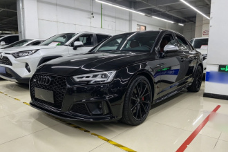 奥迪S4 2018款 S4 3.0TFSI