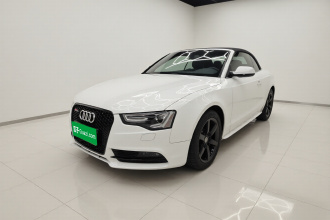 奥迪A5 2014款 Cabriolet 45 TFSI quattro