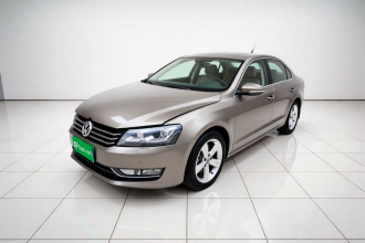 大众 帕萨特 2013款 1.8TSI DSG尊荣版