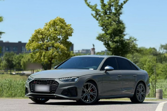 奥迪S4 2022款 S4 3.0TFSI