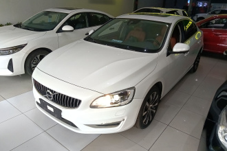 沃尔沃S60 2019款 S60L 改款 T5 智进进阶版