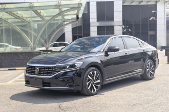 大众 帕萨特 2023款 改款 330TSI 精英版