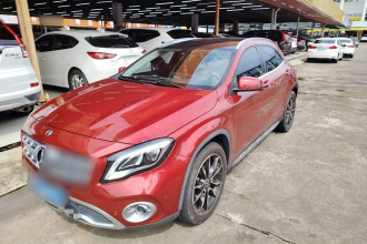 奔驰GLA 2017款 GLA 220 4MATIC 豪华型
