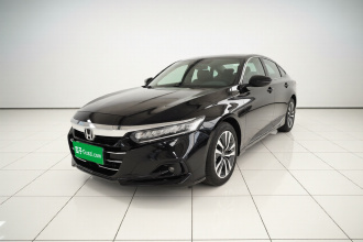 本田 雅阁 2022款 锐·混动 2.0L 锐领版