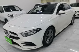 奔驰A级 2022款 A 180 L 运动轿车