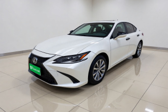 雷克萨斯ES 2020款 200 卓越版