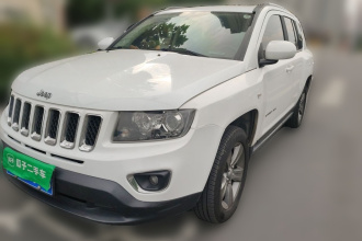 Jeep 指南者(进口) 2014款 改款 2.4L 四驱舒适版