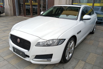 捷豹XFL 2020款 XFL 2.0T P200 两驱精英版