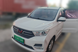 五菱汽车 五菱宏光 2018款 1.5L S舒适型L2B