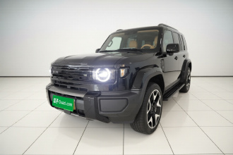 iCAR V27 2026款 200KM四驱猎鹰700