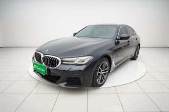 宝马5系新能源 2022款 改款二 535Le 先锋版M运动套装