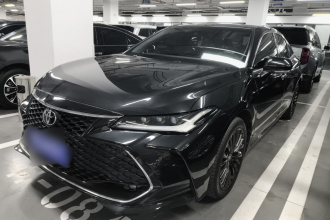 丰田 亚洲龙 2022款 2.5L Touring尊贵版