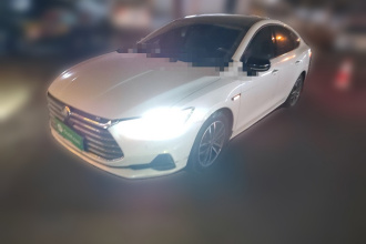 比亚迪 秦Pro 2018款 1.5TI 自动智联锋耀型