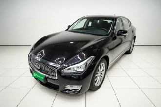英菲尼迪Q70 2017款 Q70L 2.5L 精英版