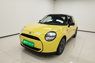 电动MINI COOPER 2024款 456km COOPER E 经典派