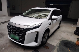 比亚迪 夏 2025款 DM-i 1.5T 180km 超越型