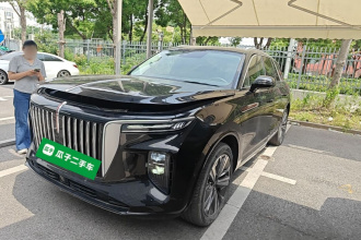 红旗E-HS9 2021款 460km 旗享版 六座