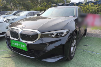 宝马i3 2024款 eDrive 35 L