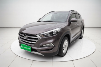 现代 途胜 2018款 1.6T 双离合两驱15周年特别版