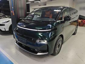 吉利银河 翼真L380 2024款 140度 6座 四驱Ultra