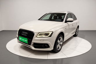 奥迪Q5 2017款 Plus 40 TFSI 进取型