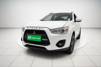 三菱 劲炫ASX 2013款 2.0L CVT两驱精英版