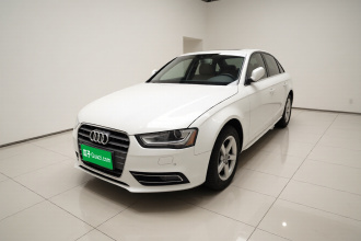 奥迪A4L 2013款 35 TFSI 自动标准型