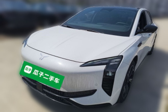 红旗EH7 2024款 760 Pro+ 四驱版