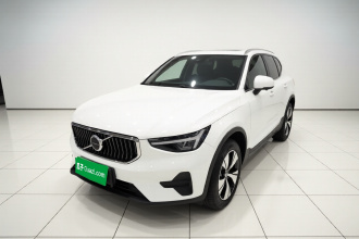 沃尔沃XC40 2023款 B3 智远豪华版