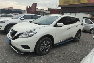 日产 楼兰 2021款 2.5L XE 两驱精英版