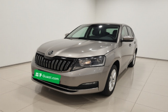 斯柯达 柯米克 2021款 1.5L 自动标准版