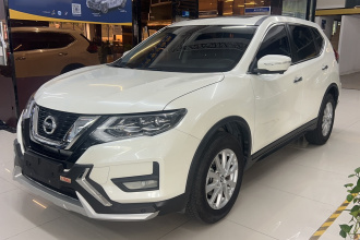 日产 奇骏 2022款 2.0L 两驱智联臻享版