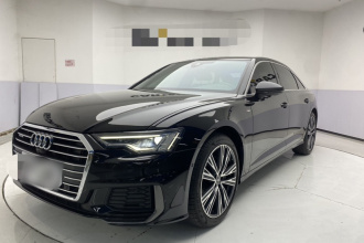 奥迪A6L 2022款 45 TFSI quattro 臻选动感型