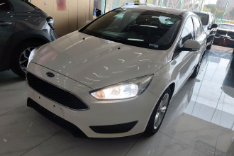 福特 福克斯 2018款 两厢经典 1.6L 自动舒适型智行版