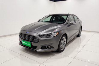 福特 蒙迪欧 2013款 2.0L GTDi240豪华运动型