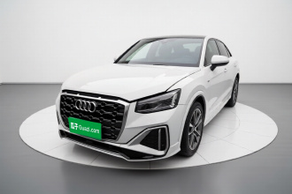 奥迪Q2L 2022款 35 TFSI 时尚动感型