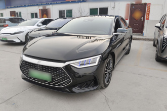 比亚迪 汉 2024款 DM-i 荣耀版 121KM 尊荣型