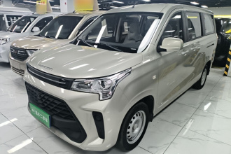 东风风光 风光380 2022款 1.5L 精典型客车 7座