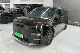 极氪009 2024款 六座行政版四驱 108kWh