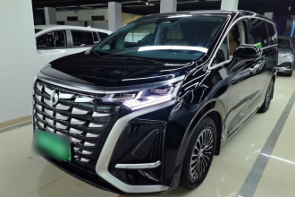 腾势D9 2022款 DM-i 1040 尊贵型