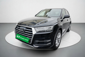 奥迪Q7 2019款 45 TFSI 舒适型