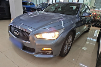 英菲尼迪Q50L 2015款 2.0T 舒适版