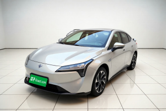 埃安 AION S Plus 2023款 70 乐享版 磷酸铁锂